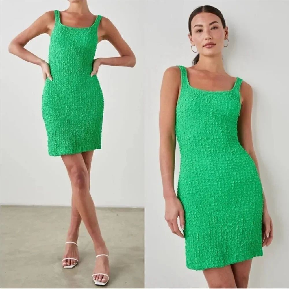 Rails Julie Smocked Jersey Mini Dress
Size Medium-A6